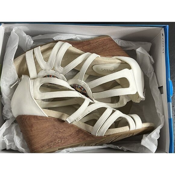Easy Street Womens Unity Open Toe Casual Platform Sandals White Size 10M - Picture 14 of 16